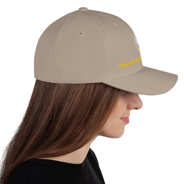 Gorra de sarga estructurada
