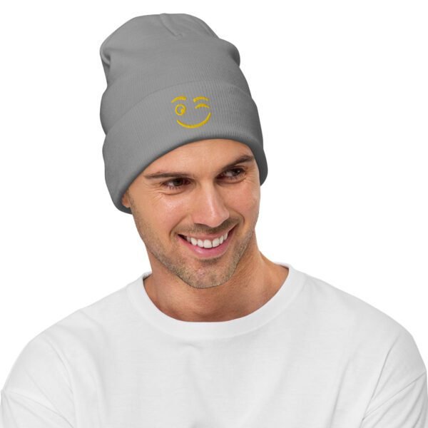 Gorro bordado unisex